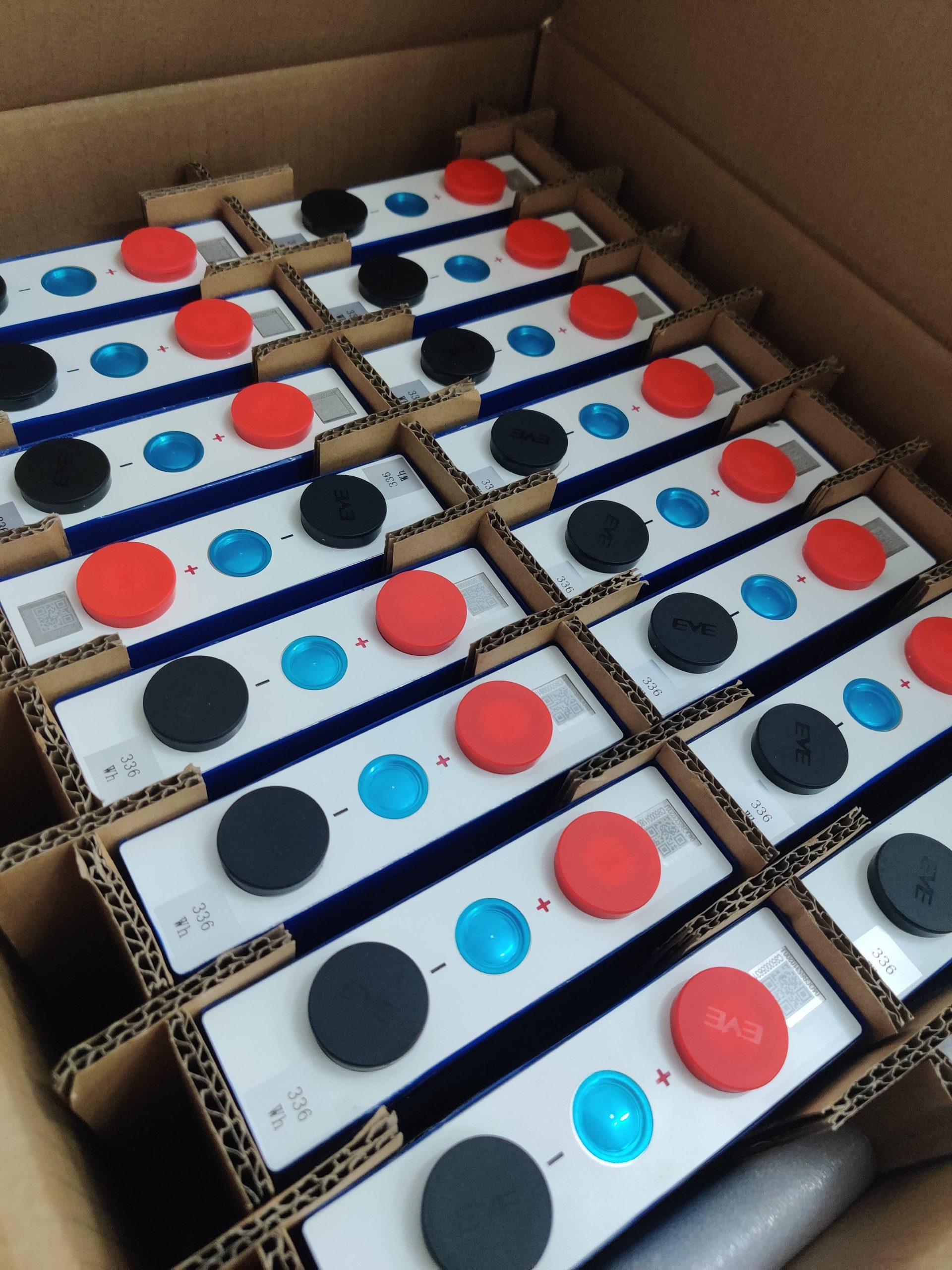 Original EVE 105Ah 110Ah LiFePO4 Pramastic Battery | EU US Stock - Image 4